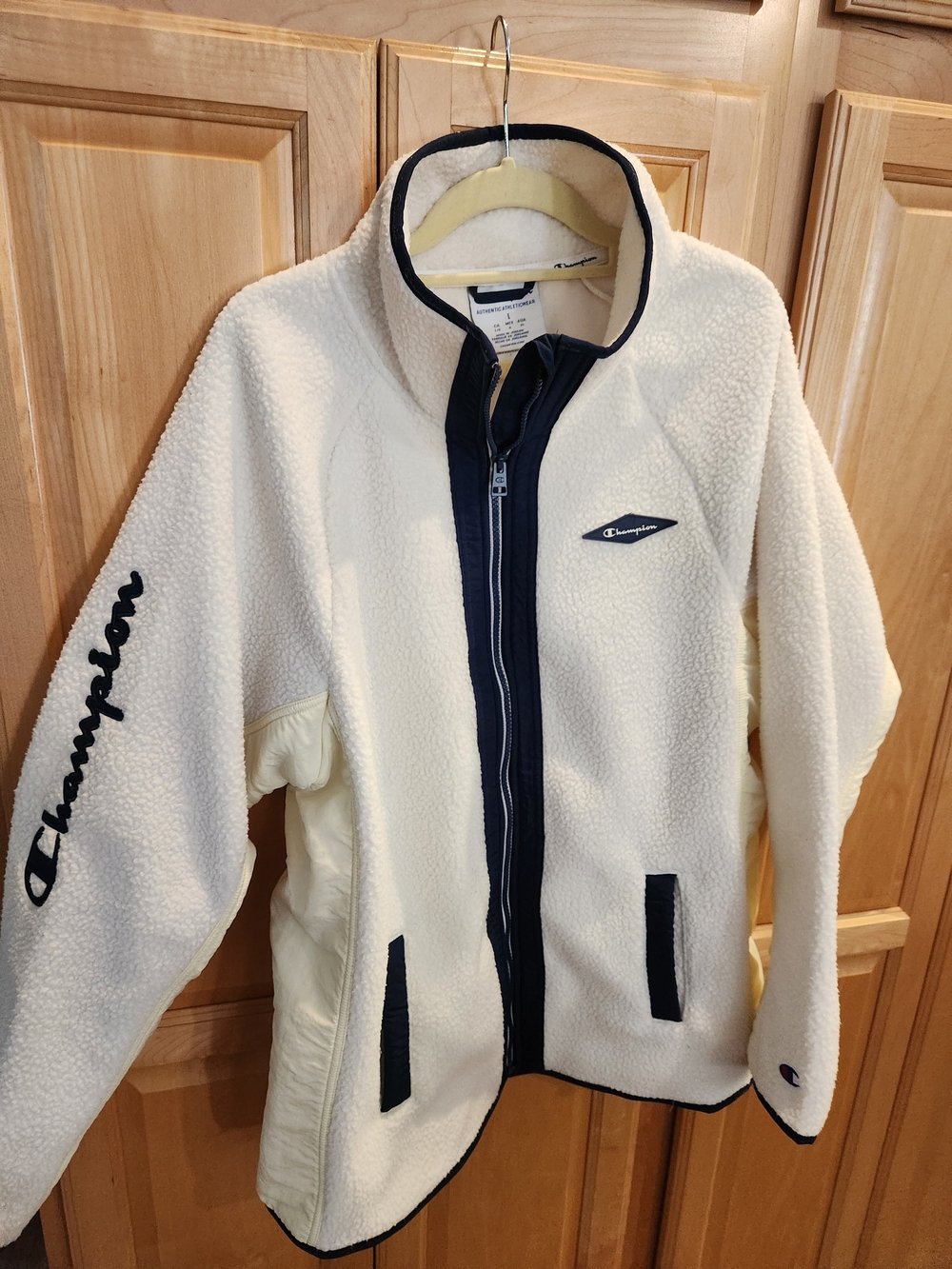 Champion Cream Sherpa Zip-Up Jacket with Navy Trim